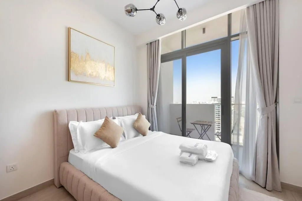 Cozy 2-Bedroom Apartment In Fawad Azizi Residence Dubai Birleşik Arap Emirlikleri